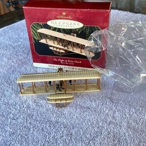 Hallmark Keepsake Ornament-1997 The Flight at Kitty Hawk